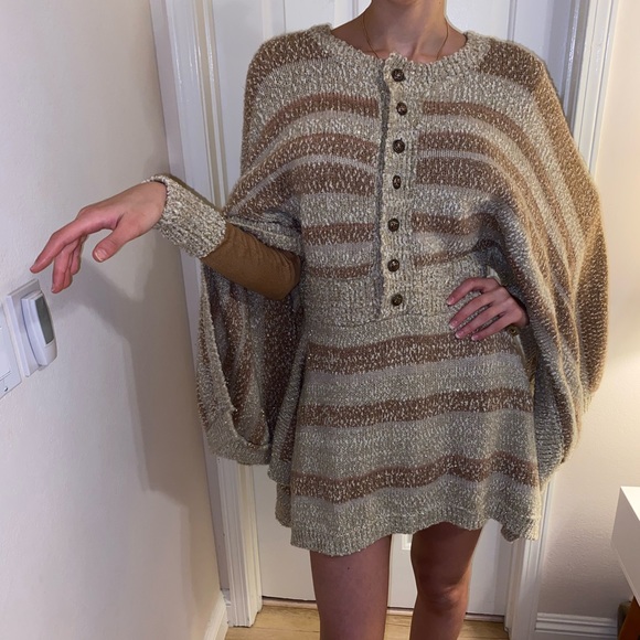 Classy Women’s Soft Wool Beige Long Sleeve Sweater Dress - Picture 3 of 10